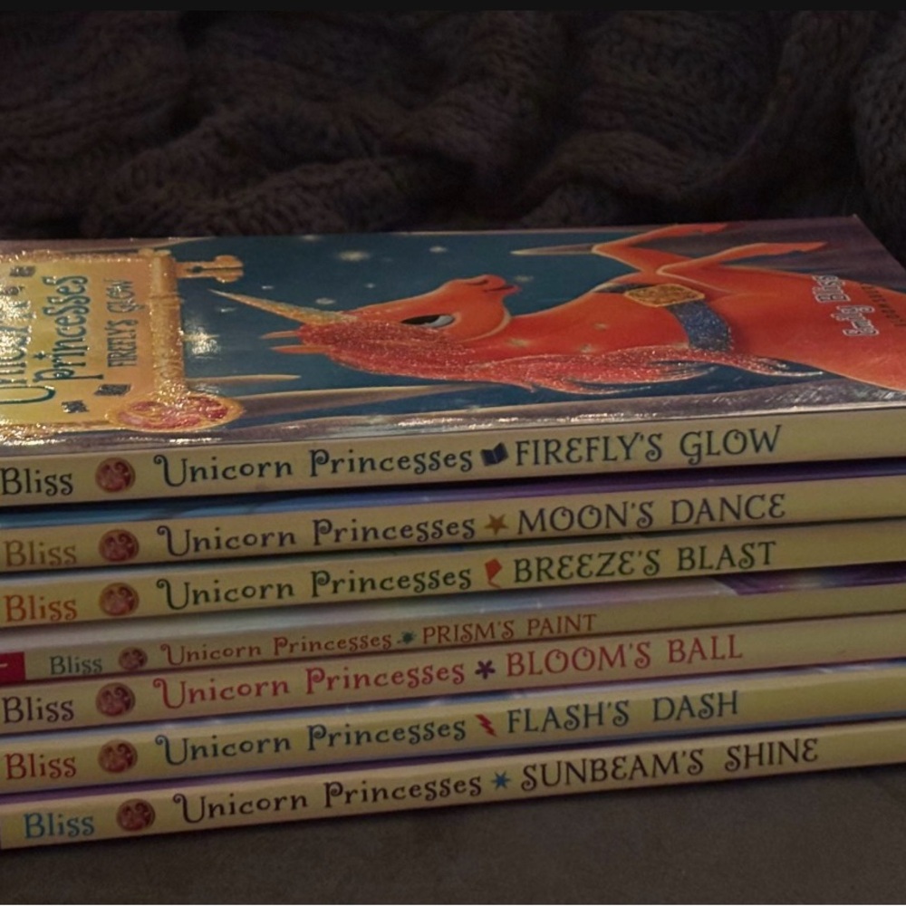 Unicorn Princesses Book Set (7)